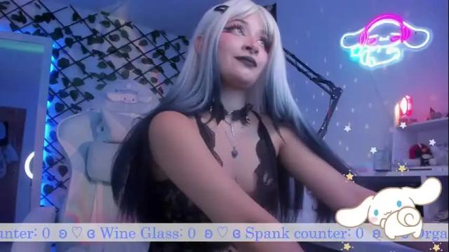 Image 3 of _heavenly_blue_ Stream on Chaturbate on 1 month ago