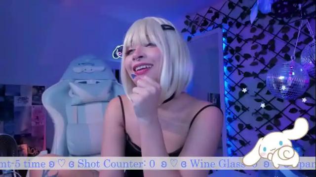 Image 12 of _heavenly_blue_ Stream on Chaturbate on 6 days ago