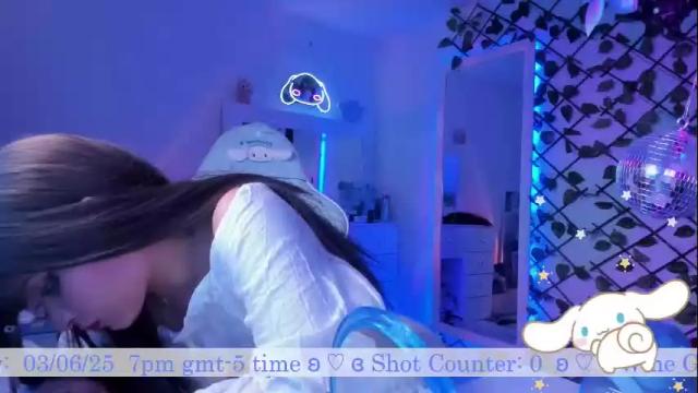 Image 8 of _heavenly_blue_ Stream on Chaturbate on 3 days ago