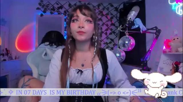 Image 2 of _heavenly_blue_ Stream on Chaturbate on 1 month ago