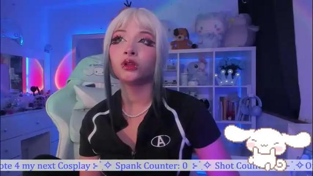 Image 4 of _heavenly_blue_ Stream on Chaturbate on 1 month ago