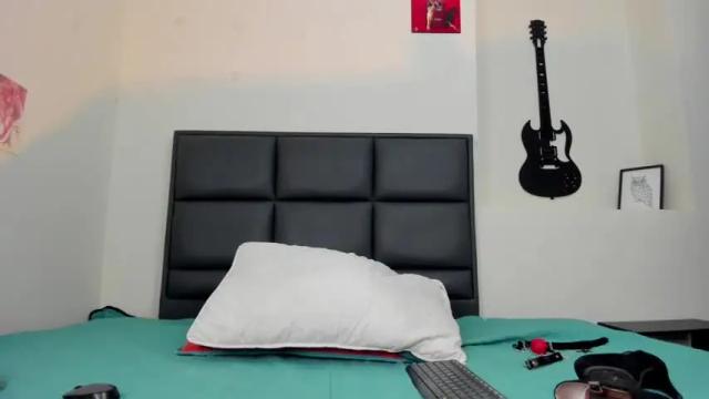 Image 8 of _hesttia Stream on Chaturbate on 14 months ago