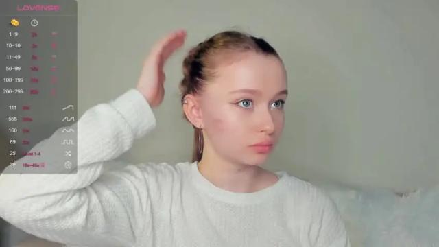 Image 7 of _hollydolly_ Stream on Chaturbate on 14 months ago