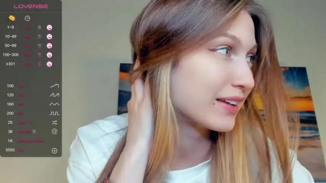 Image 11 of _hollydolly_ Stream on Chaturbate on 14 months ago
