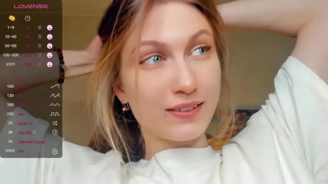 Image 7 of _hollydolly_ Stream on Chaturbate on 14 months ago