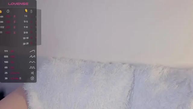 Image 7 of _hollydolly_ Stream on Chaturbate on 14 months ago