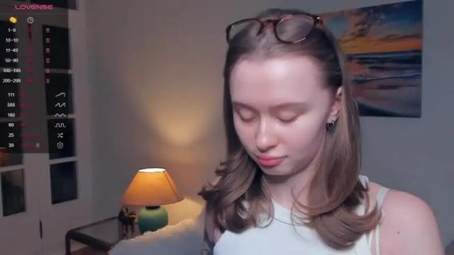 Thumbnail 1, _hollydolly_'s Stream at Chaturbate, 14 months ago
