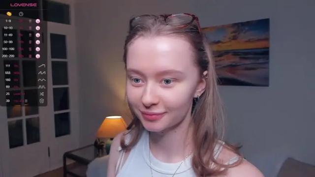 Thumbnail 3, _hollydolly_'s Stream at Chaturbate, 14 months ago