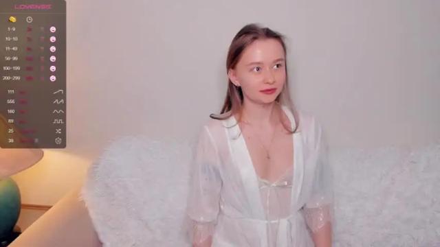 Thumbnail 3, _hollydolly_'s Stream at Chaturbate, 14 months ago