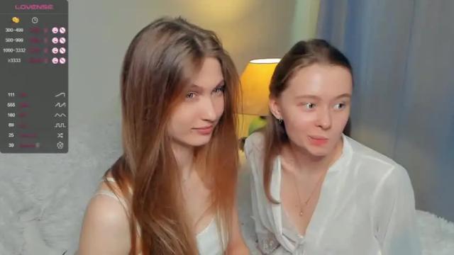 Image 4 of _hollydolly_ Stream on Chaturbate on 14 months ago