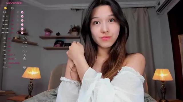 Image 2 of _honey_boney_ Stream on Chaturbate on 1 month ago