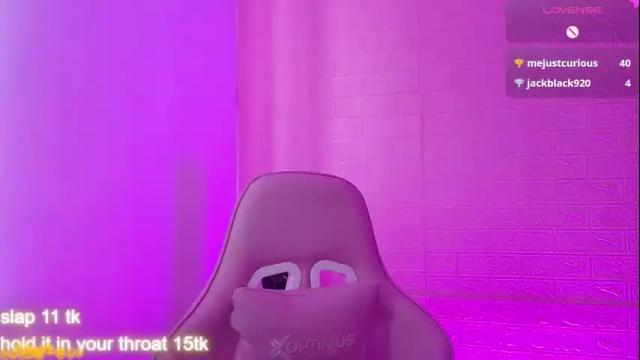 Image 8 of _hooly Stream on Chaturbate on 1 month ago