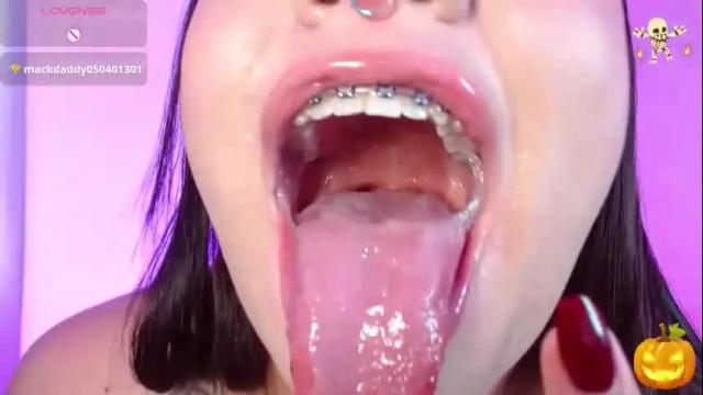 Image 11 of _hooly Stream on Chaturbate on 2 months ago