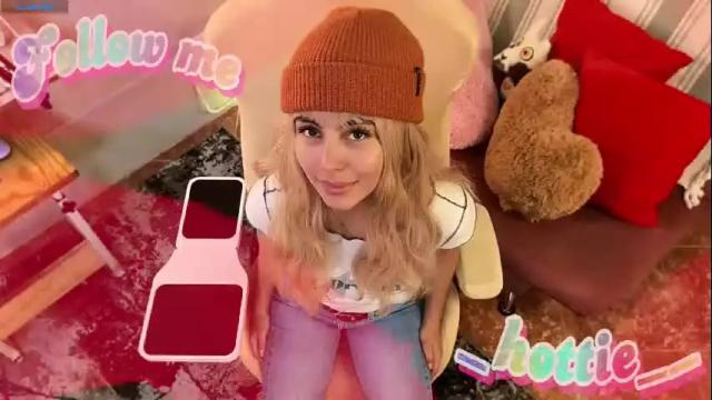 Image 11 of _hottie__ Stream on Chaturbate on 2 days ago