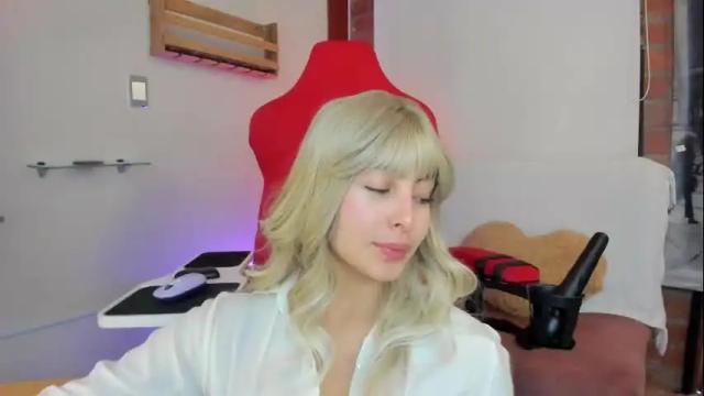 Thumbnail 1, _hottie__'s Stream at Chaturbate, 2 months ago