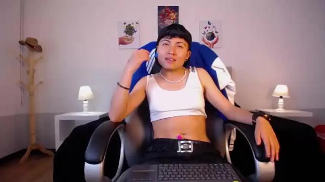 Image 6 of _ian_25 Stream on Chaturbate on 18 months ago