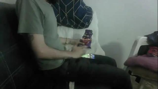 Image 8 of _iluvatar_ Stream on Chaturbate on 4 months ago