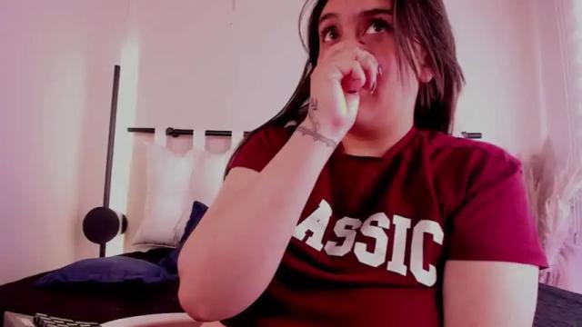 Image 8 of _irinna_ Stream on Chaturbate on 16 months ago