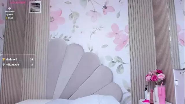Image 11 of _iris_evans Stream on Chaturbate on 23 days ago