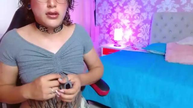 Image 3 of _isabella_queen Stream on Chaturbate on 17 months ago