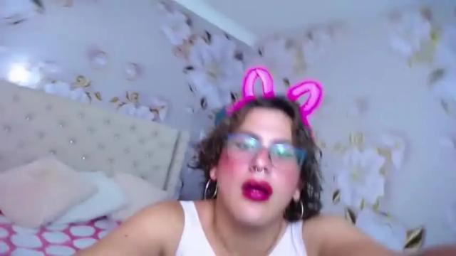 Image 2 of _isabella_queen Stream on Chaturbate on 17 months ago