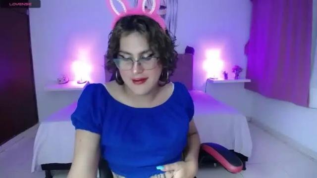 Thumbnail 2, _isabella_queen's Stream at Chaturbate, 17 months ago