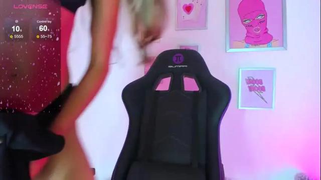 Image 2 of _ivanna_volk Stream on Chaturbate on 14 days ago