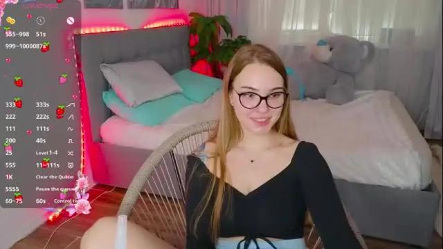Image 3 of _ivy__ Stream on Chaturbate on 1 month ago