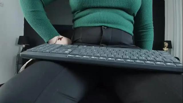 Image 8 of _jade_16 Stream on Chaturbate on 20 days ago