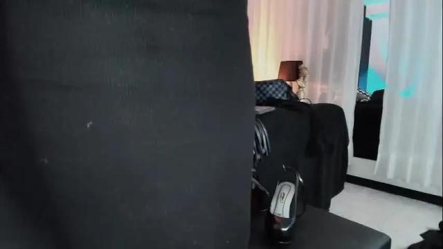 Image 6 of _jade_16 Stream on Chaturbate on 2 months ago