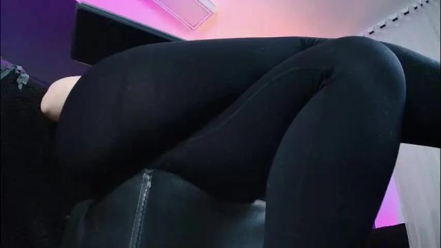 Image 10 of _jade_16 Stream on Chaturbate on 1 month ago