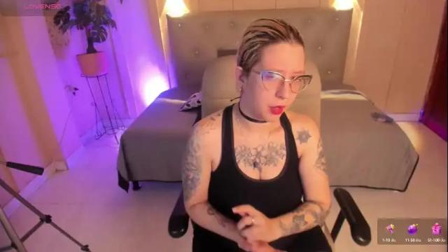 Image 7 of _jade_reyez Stream on Chaturbate on 1 month ago