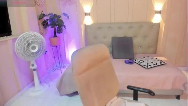 Image 10 of _jade_reyez Stream on Chaturbate on 1 month ago