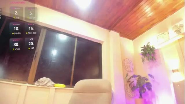 Image 2 of _jade_reyez Stream on Chaturbate on 1 month ago