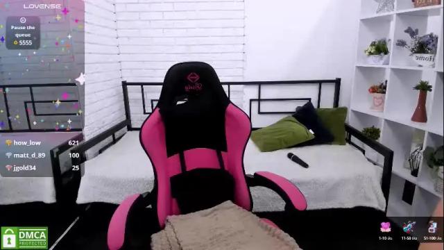 Image 6 of _janet_winston Stream on Chaturbate on 29 days ago