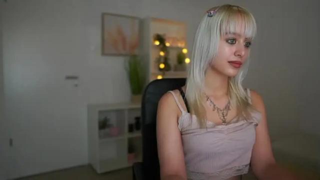 Image 7 of _jessejane_ Stream on Chaturbate on 17 months ago
