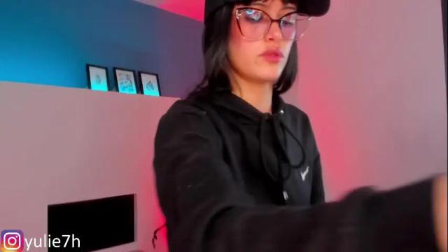 Image 6 of _jessy_moon_ Stream on Chaturbate on 14 days ago