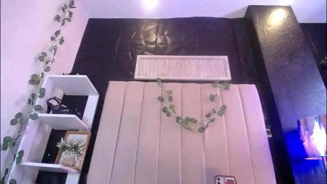 Image 11 of _johana18 Stream on Chaturbate on 2 months ago