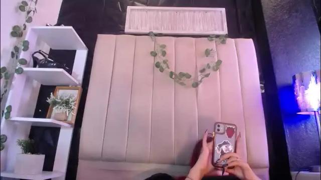 Image 6 of _johana18 Stream on Chaturbate on 2 months ago