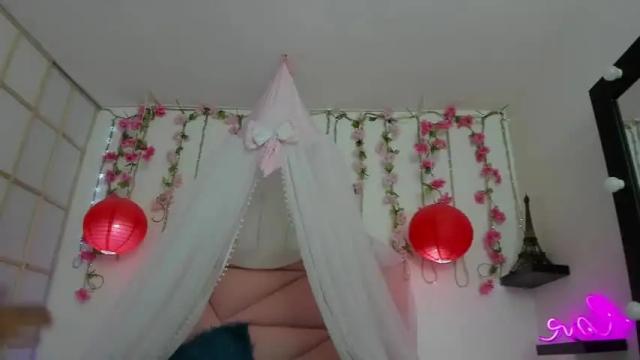 Thumbnail 1, _julieta_love's Stream at Chaturbate, 14 months ago