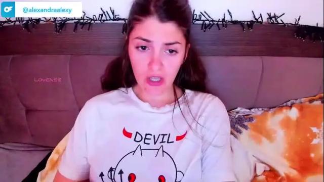 Image 11 of _just_a_simple_girl Stream on Chaturbate on 1 month ago