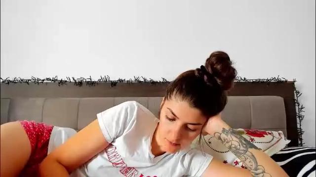 Image 4 of _just_a_simple_girl Stream on Chaturbate on 2 months ago