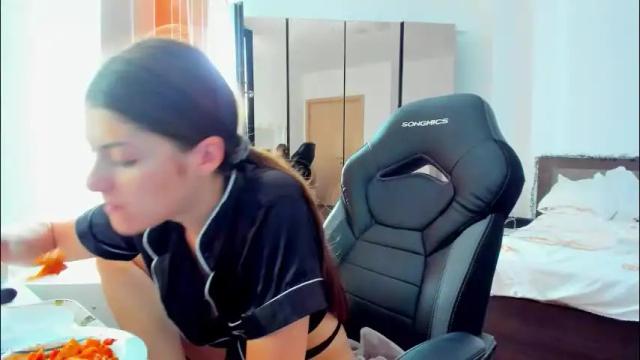 Image 10 of _just_a_simple_girl Stream on Chaturbate on 1 month ago