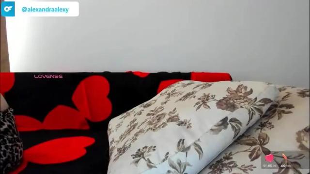 Image 10 of _just_a_simple_girl Stream on Chaturbate on 1 month ago
