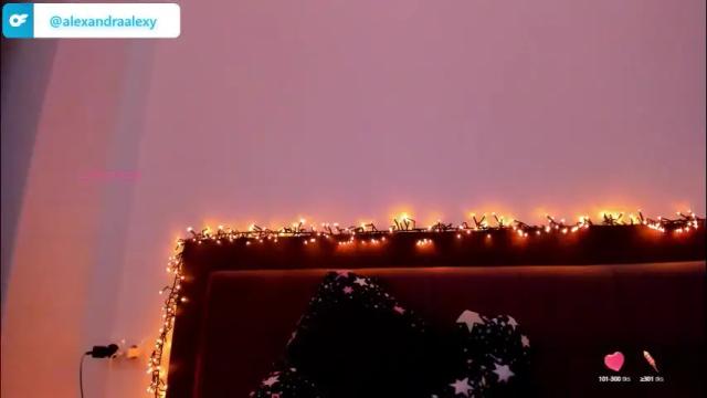 Image 8 of _just_a_simple_girl Stream on Chaturbate on 27 days ago