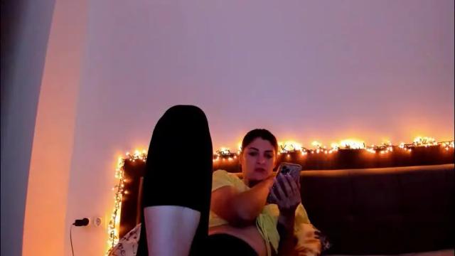 Image 8 of _just_a_simple_girl Stream on Chaturbate on 25 days ago
