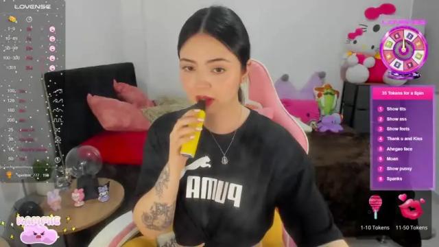 Image 4 of _kammie_ Stream on Chaturbate on 16 months ago