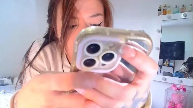 Image 8 of _kerryleen Stream on Chaturbate on 2 months ago