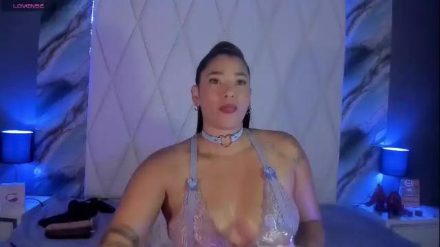 Thumbnail 1, _kimmysantos_'s Stream at Chaturbate, 12 hours ago