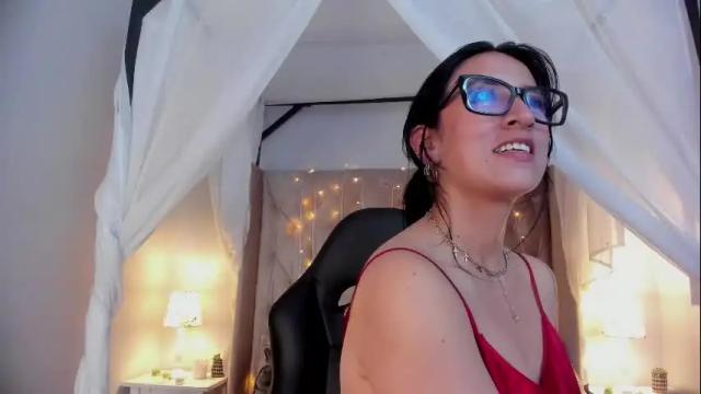 Image 2 of _kiramoon__ Stream on Chaturbate on 1 month ago